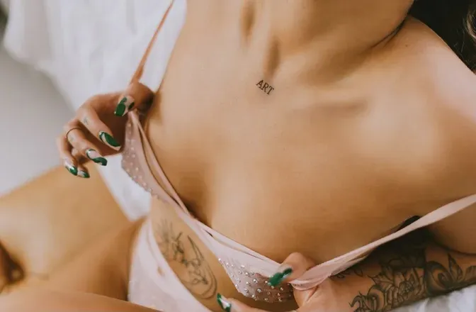 OnlyFans cuenta babyjayxoxo header 2