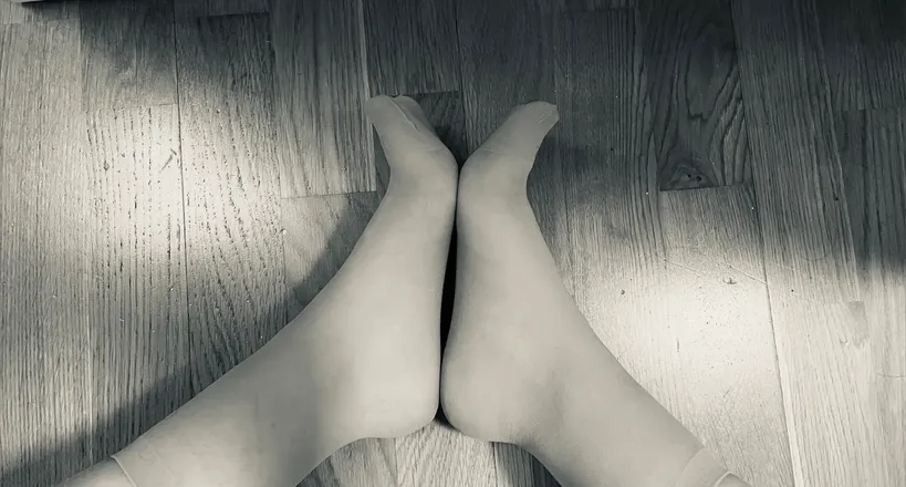 OnlyFans cuenta danasfeetdiary header 2