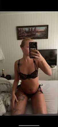 OnlyFans cuenta hvemvet18 header 2