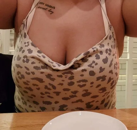 OnlyFans cuenta sophiaxcc header 2
