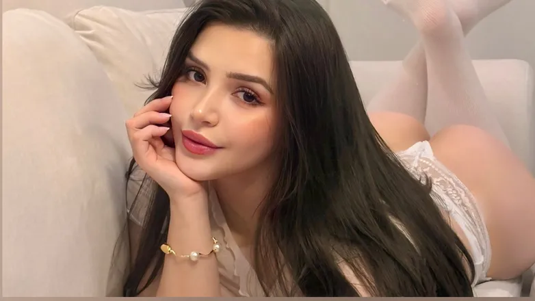 OnlyFans cuenta waifusofia header 2