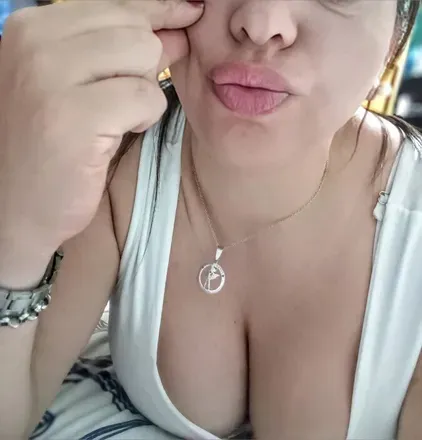 OnlyFans cuenta hotbustymami avatar 1