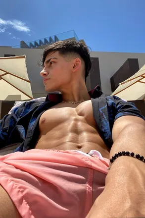 OnlyFans account  valentinook23 header 2