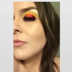 OnlyFans cuenta glamwbee avatar 1