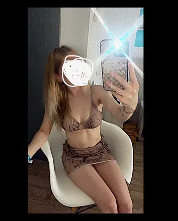 OnlyFans account  tee2001 avatar 1