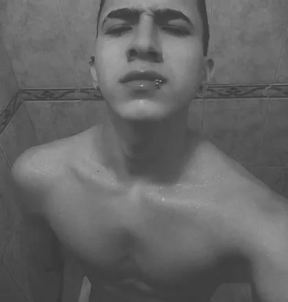 OnlyFans cuenta sebas_naranjo header 2