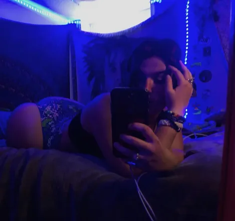 OnlyFans cuenta abbie2442 header 2