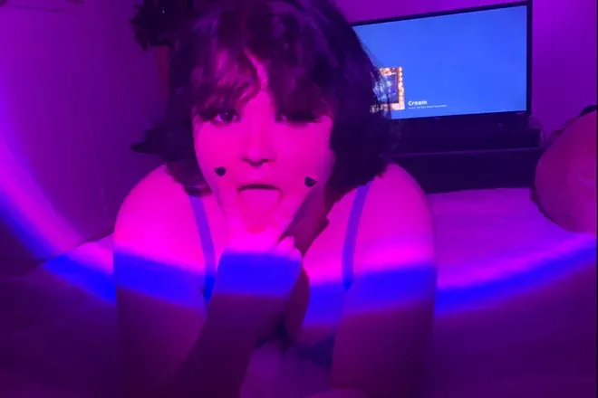 OnlyFans account  passionpanda01 header 2