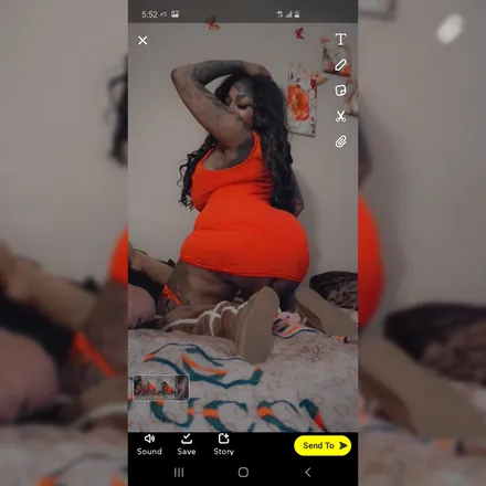 OnlyFans cuenta kasiario header 2