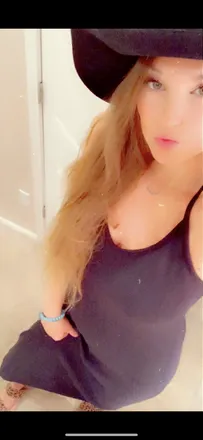 OnlyFans cuenta kaitlyneliiiiz header 2