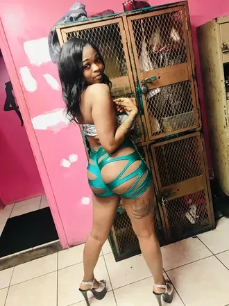 OnlyFans cuenta kaylanilove header 2