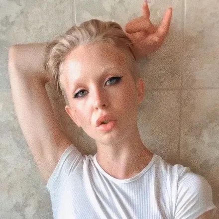 OnlyFans cuenta chelseathepalefree avatar 1