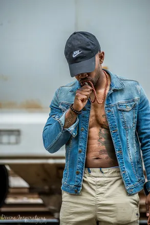 OnlyFans cuenta asynbxl header 2