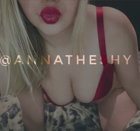 OnlyFans cuenta annatheshy_vip avatar 1