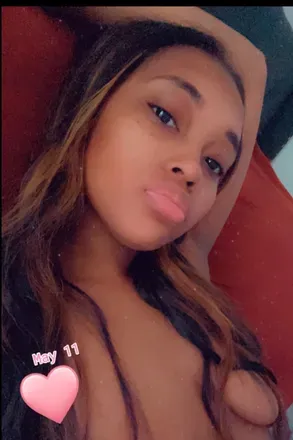 OnlyFans cuenta ceeceethestar avatar 1