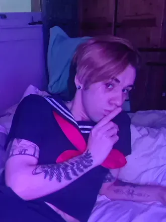 OnlyFans cuenta hazel_stardust header 2