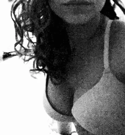 OnlyFans account  southern-hotwife avatar 1
