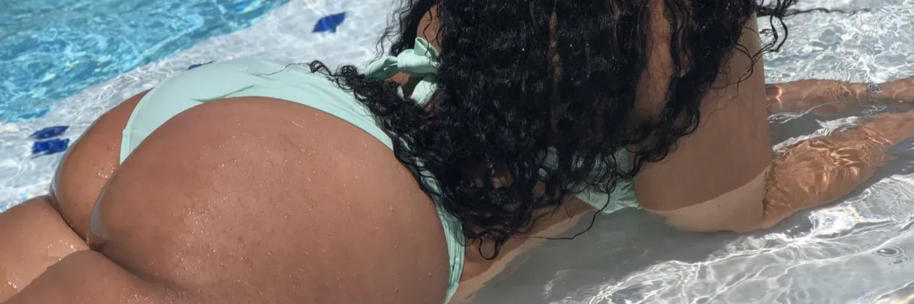 OnlyFans account  babyhollywood_ header 2