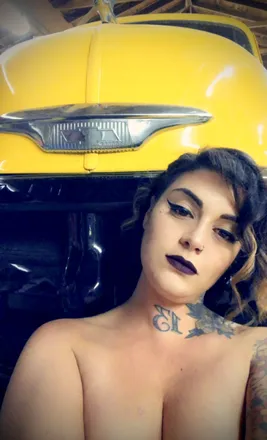 OnlyFans cuenta thickthighweather header 2