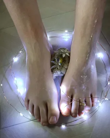 OnlyFans cuenta naughtygirlfeet00 avatar 1