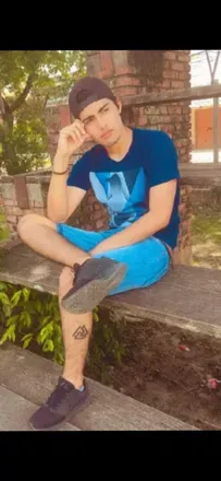 OnlyFans cuenta andres1812 avatar 1