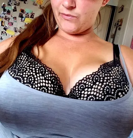 OnlyFans cuenta countrylassy header 2