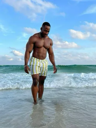 OnlyFans cuenta quan93 header 2