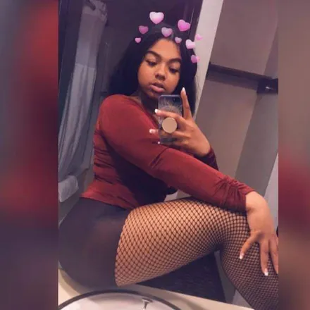 OnlyFans cuenta baybielee header 2