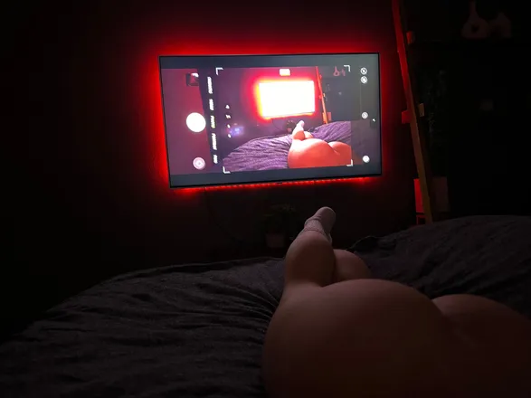 OnlyFans cuenta juicybootyryan header 2