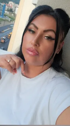 OnlyFans cuenta sexyjuicyr header 2