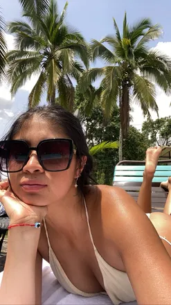 OnlyFans cuenta jessi_golden header 2