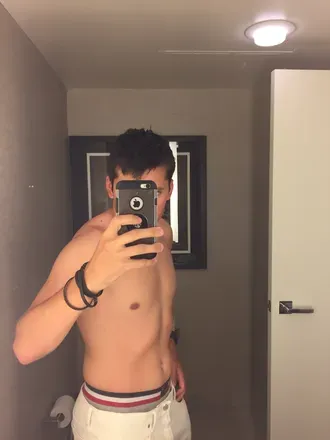 OnlyFans cuenta u18691445 avatar 1