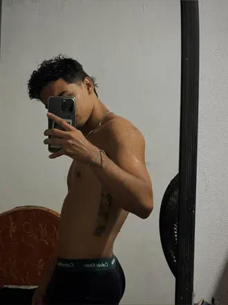 OnlyFans cuenta mxxlo avatar 1
