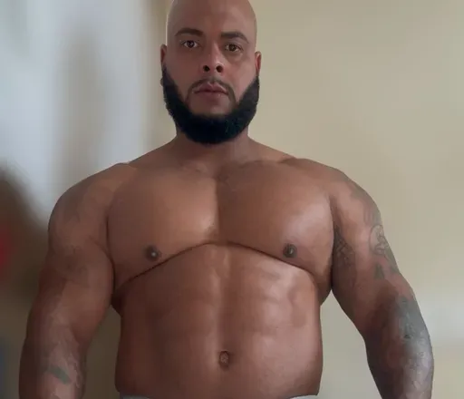 OnlyFans cuenta bullet_guzman avatar 1