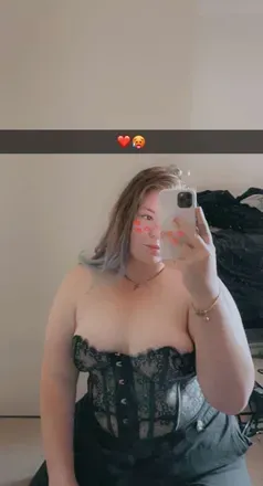 OnlyFans cuenta maddy_anne98 avatar 1