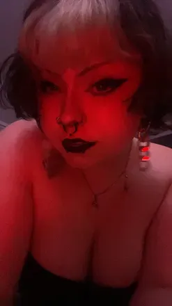 OnlyFans cuenta gothicbunny_xo avatar 1