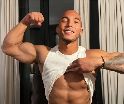 OnlyFans cuenta dwayne_johnson_jr header 2