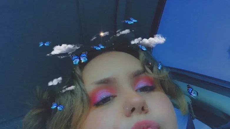 OnlyFans cuenta awholed0ll header 2