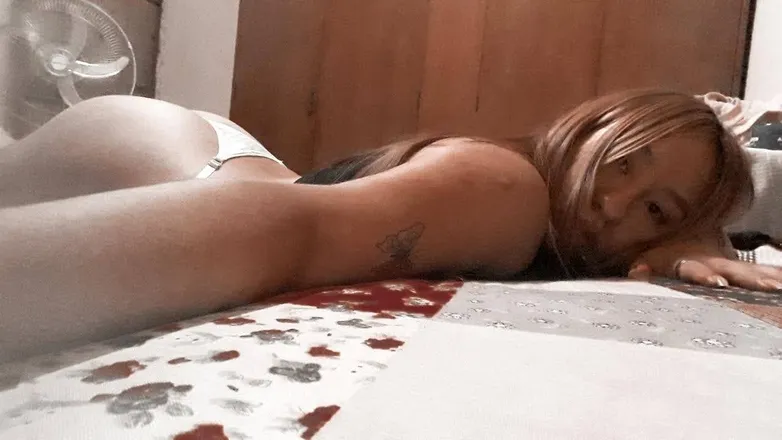 OnlyFans cuenta flormiranda header 2