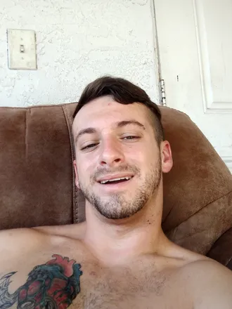 OnlyFans cuenta bon_figlio header 2