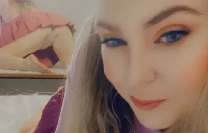 OnlyFans cuenta violet_vinsmoke header 2