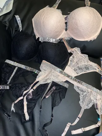 OnlyFans cuenta melissawren34 header 2