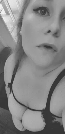 OnlyFans account  lunasquirt avatar 1