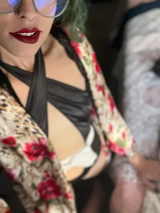 OnlyFans cuenta alysenextdoorfree avatar 1