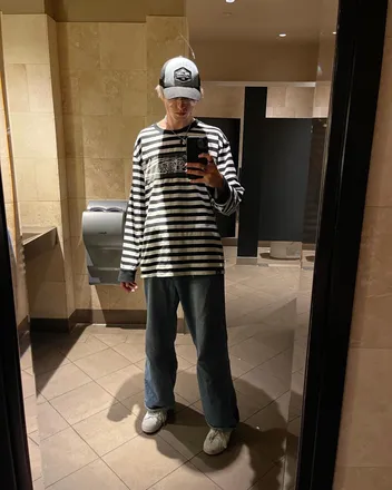 OnlyFans account  lb.cole avatar 1