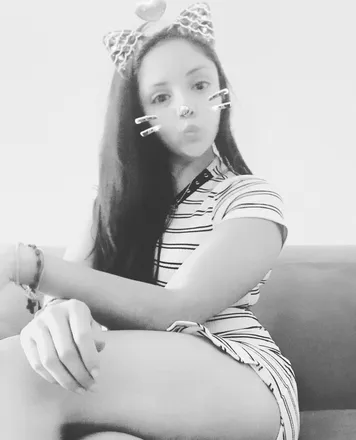 OnlyFans cuenta feetmeer header 2
