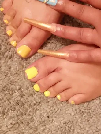 OnlyFans cuenta prettylicioussolesntoes avatar 1