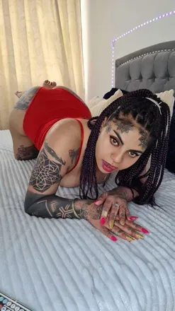 OnlyFans cuenta eimylatoxica header 2