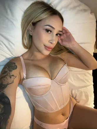 OnlyFans cuenta sofiblondie222 avatar 1