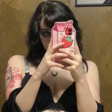OnlyFans cuenta luvlily avatar 1